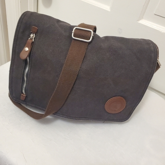Augur Strauss & Co. Distressed Canvas with leather trim Messenger Bag - Picture 2 of 15